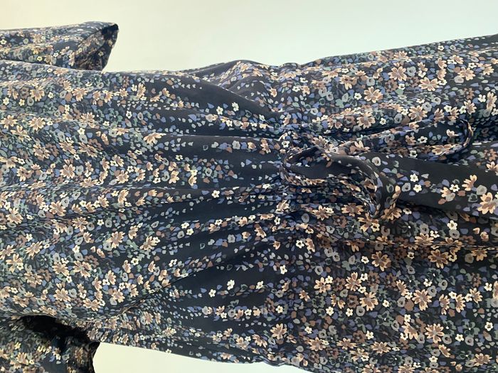 Robe grise à fleurs SET - photo numéro 5