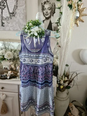 Robe fine imprimée H & M Taille 36 Neuve