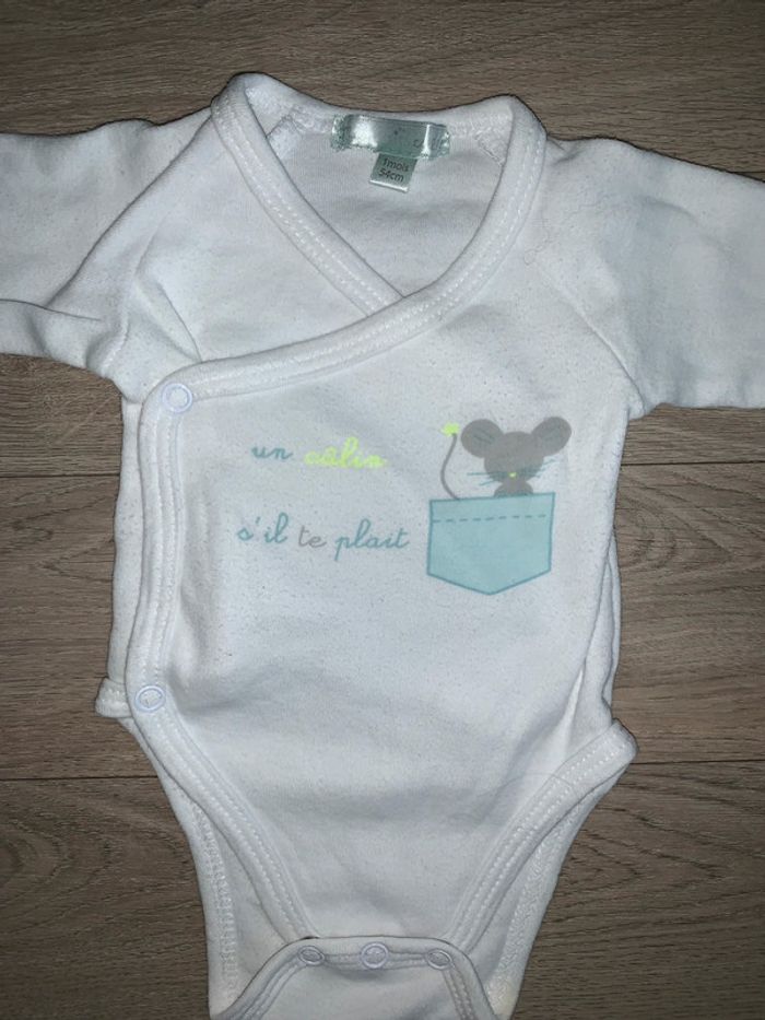 Bodys 1 mois - photo numéro 2