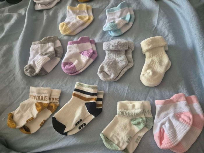 Lot de 19 paires de chausettes