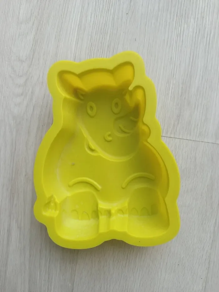 Moule à gateaux en silicone rhinocéros