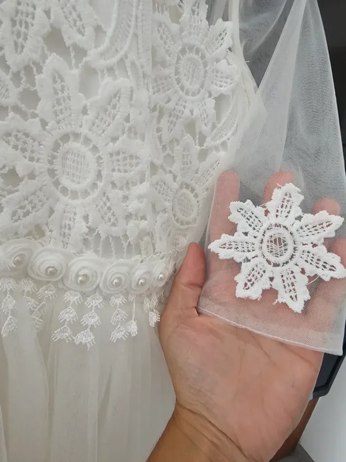 Robe blanche de cérémonie fille 12 ans ( parfait état) - photo numéro 7