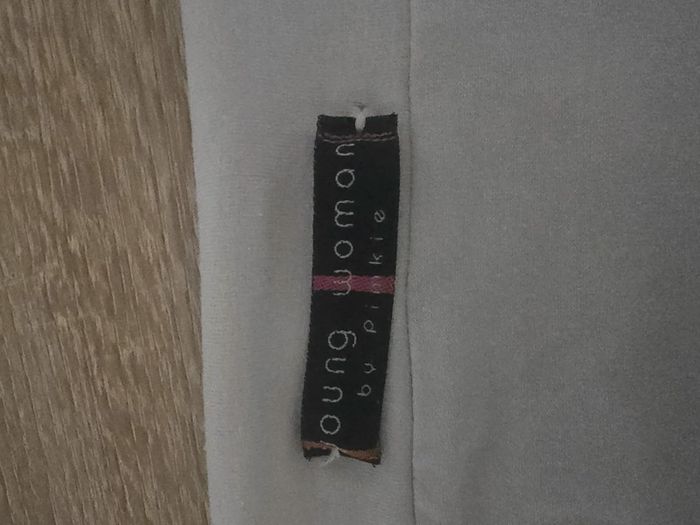 Haut blanc - photo numéro 3