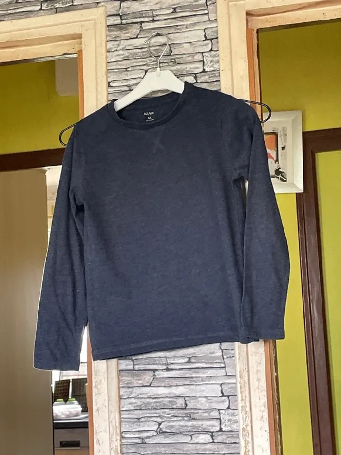 Teeshirt manches longues garçon 8 ans