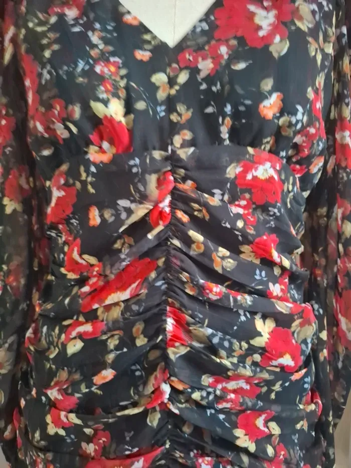 Robe camaïeu été T38 - photo numéro 2