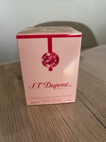 Eau de toilette essence pure S.T Dupont