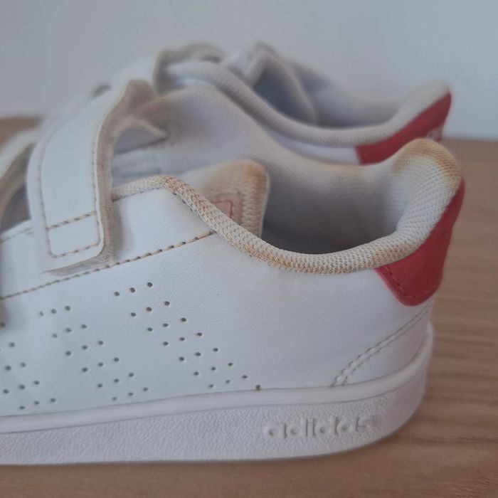 Baskets Adidas à scratch – Confort & style au rendez-vous - photo numéro 3