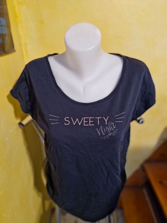 Tshirt femme - photo numéro 1
