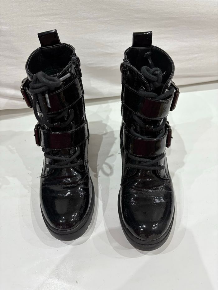 Bottines vernies fille taille 32 - photo numéro 2