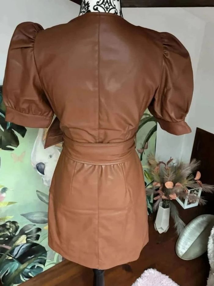 Robe portefeuille simili-cuir marron - photo numéro 8