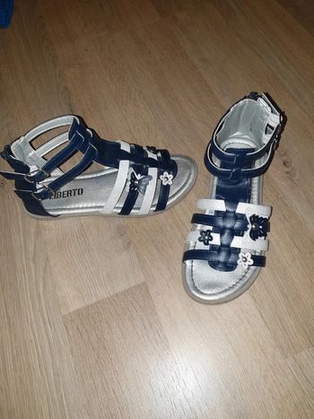 claquettes liberto