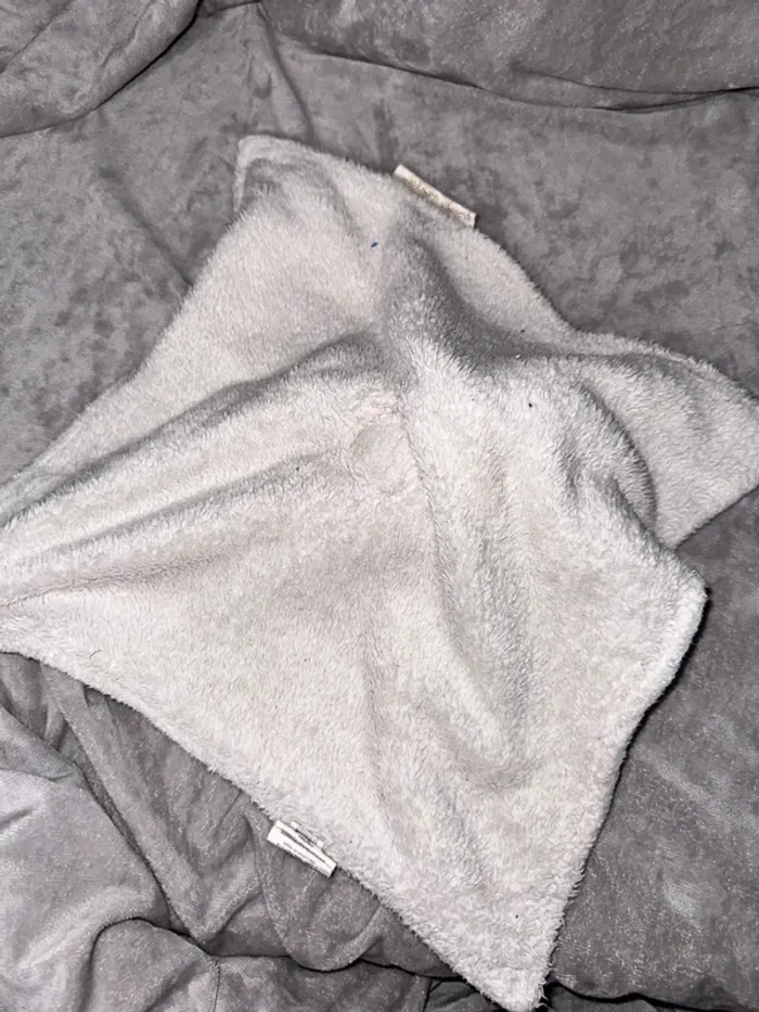 Doudou plat ours gris tout doux pour bébé - photo numéro 5