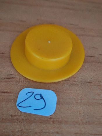 Vintage playmobil 1900 1 chapeau jaune