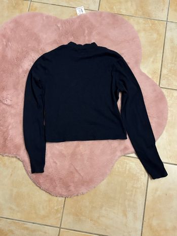 Haut moulant bleu marine 