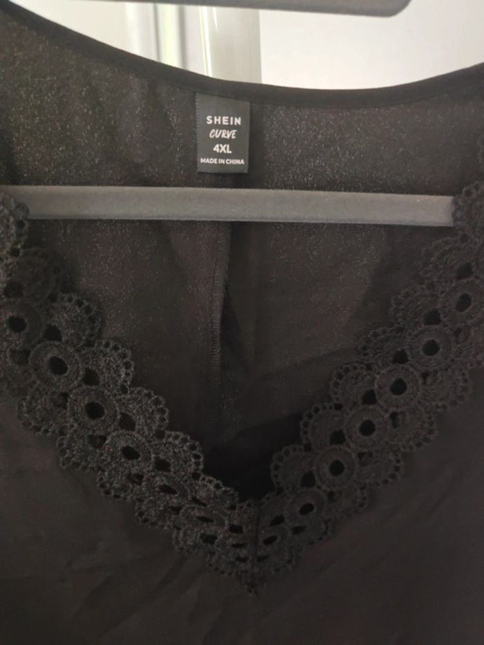 Haut 4xl shein - photo numéro 4