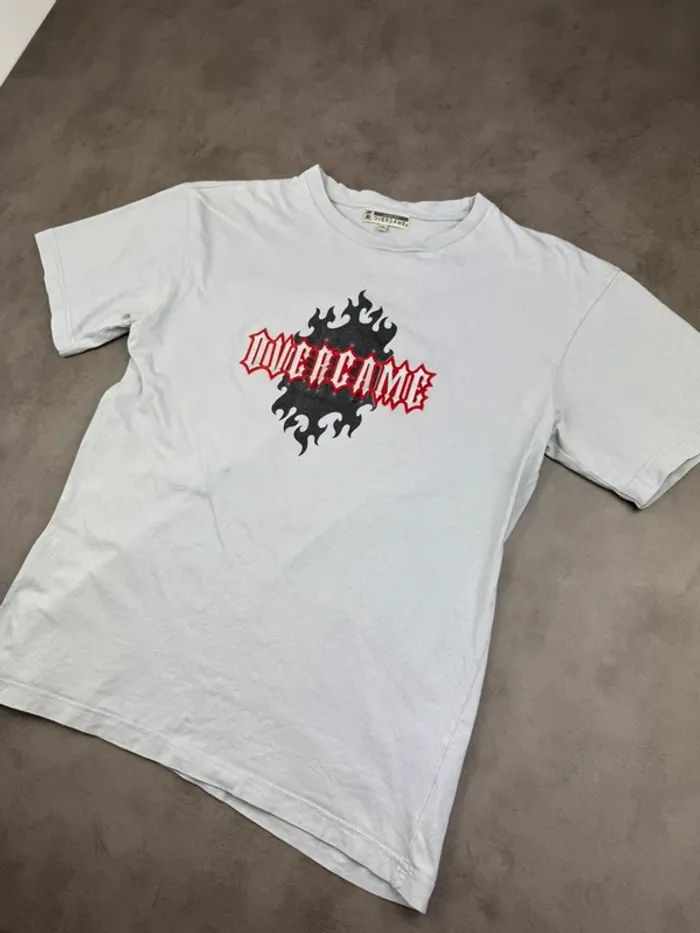 T-shirt Vintage Y2k écriture Gothique 00’s Taille S - photo numéro 2