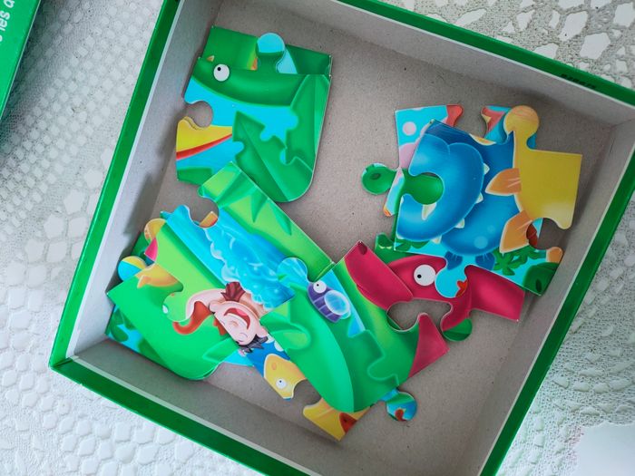 Puzzle plastique 12 pièces - photo numéro 4