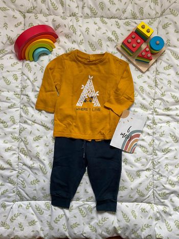 ensemble teeshirt manches longues moutarde obaibi et pantalon marine lupilu 6 mois