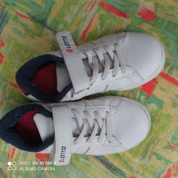 Baskets lotto taille 28
