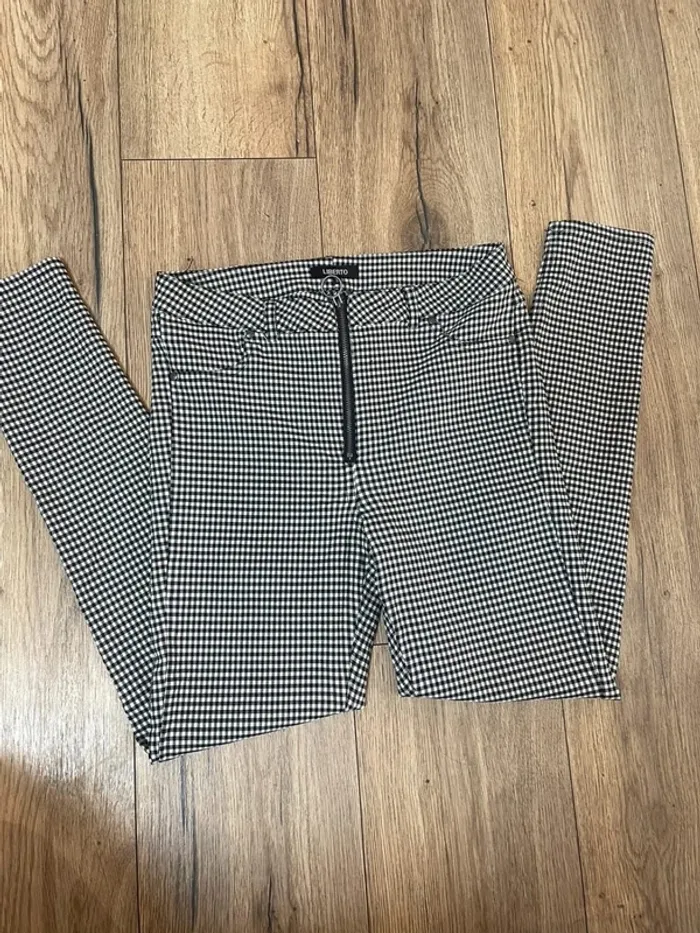 Pantalon slim Liberto