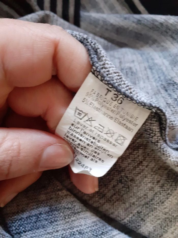 Robe cassis taille 36 - photo numéro 4