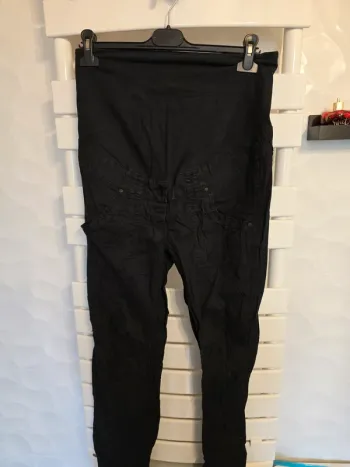 pantalon noire maternité H&M