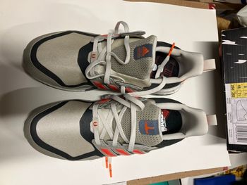 Tennis  running  Adidas