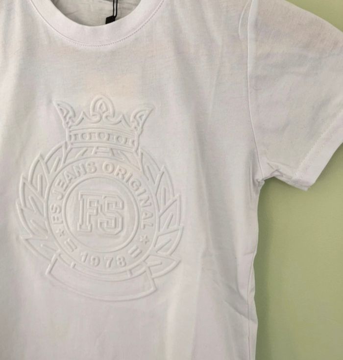 Tee-shirts - photo numéro 3