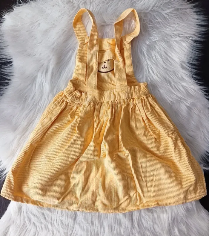 Robe salopette en velours côtelée vintage 6 ans N*0799 - photo numéro 2