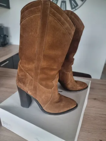 Bottes daim Ovyé pointure 40