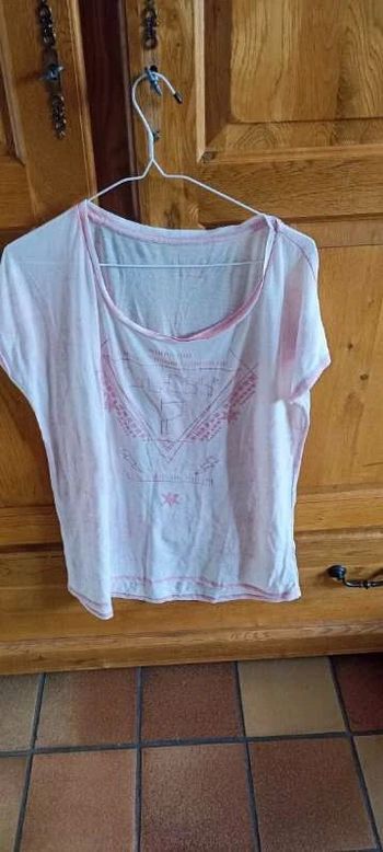 T-shirt guess