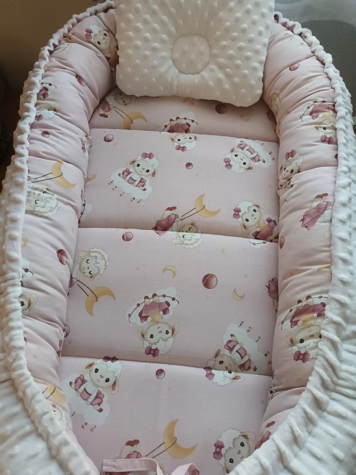 Réducteur lit bébé - photo numéro 2