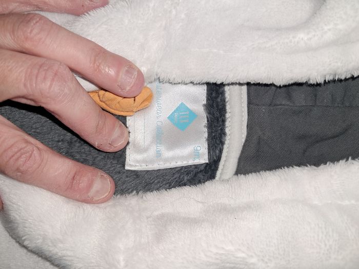 Combinaison bebe 9 mois - photo numéro 2