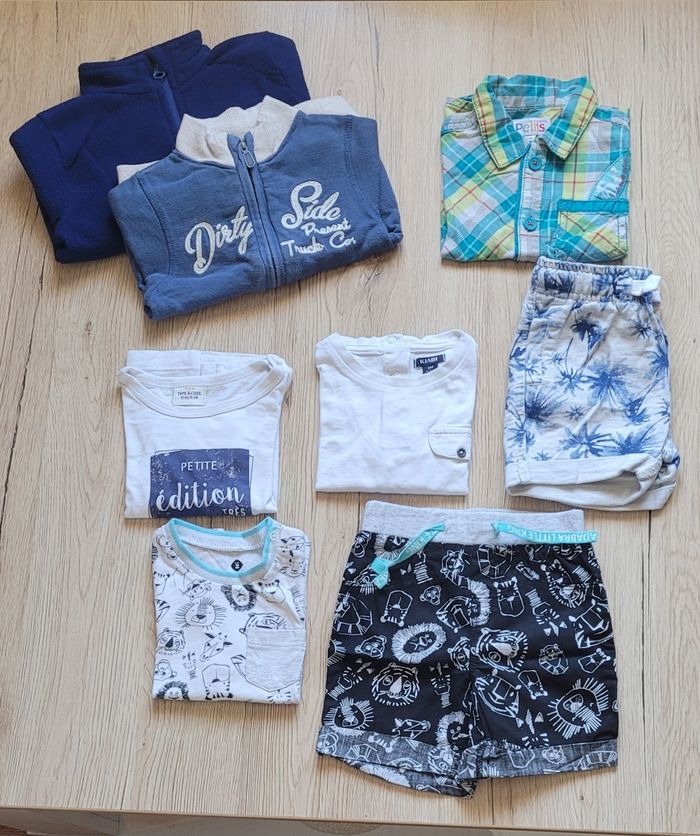 Lot de vêtements - 12 mois