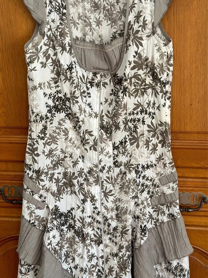 Robe d’été sans manches à motifs - photo numéro 4