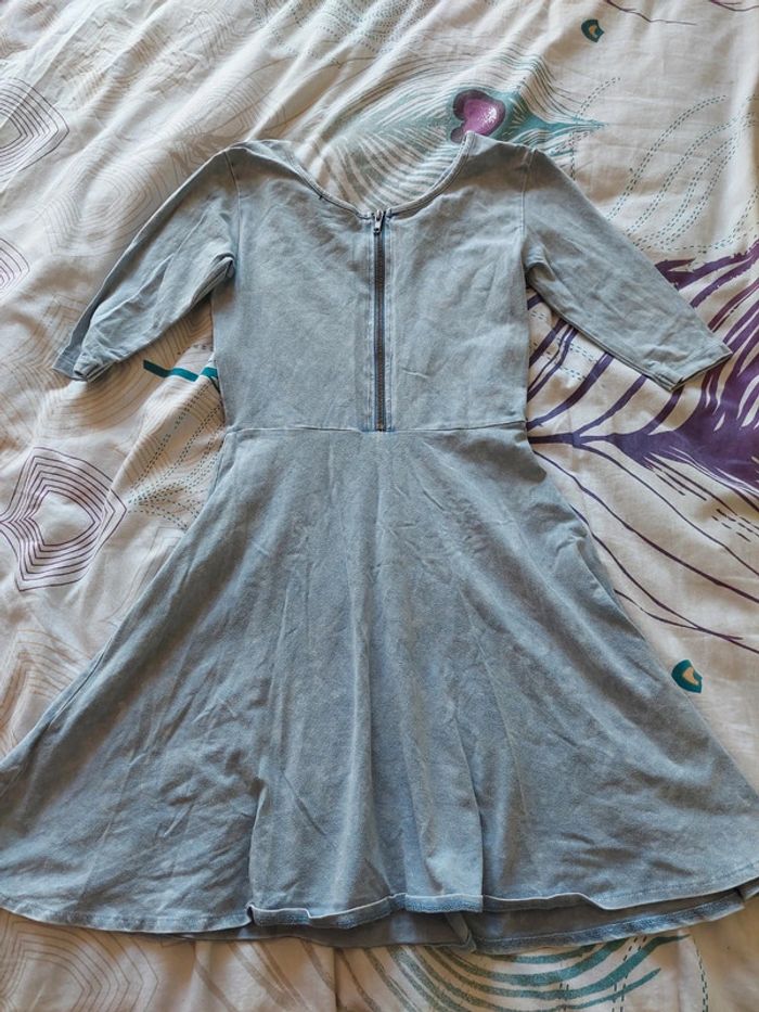 Robe 👗 - photo numéro 3