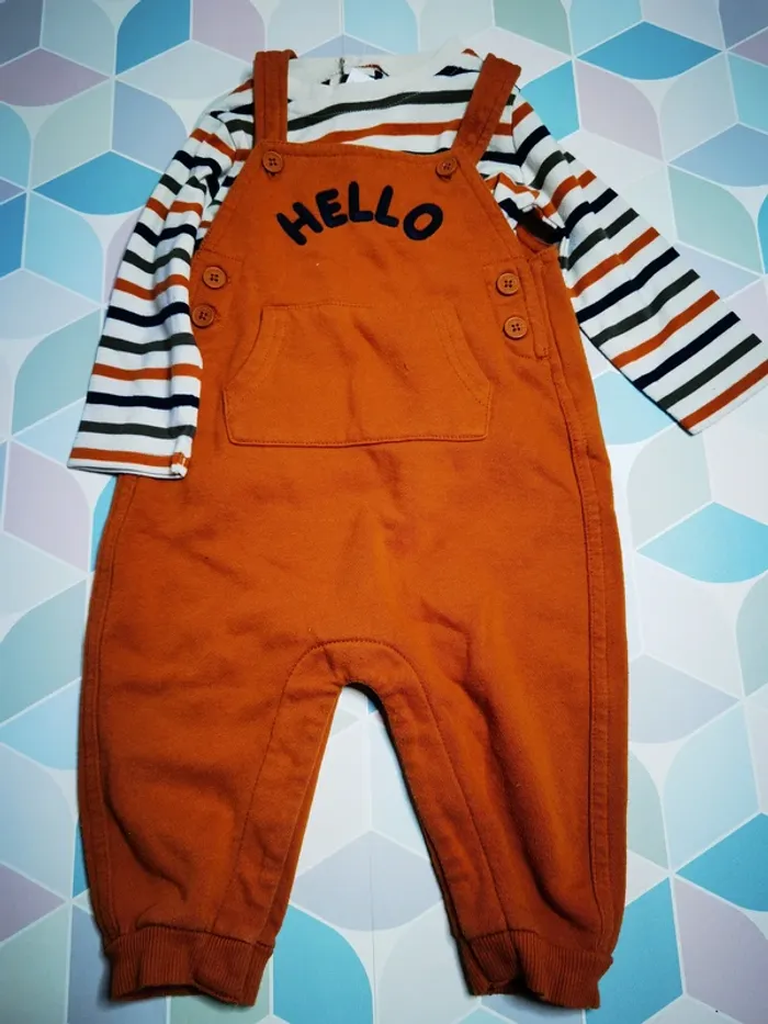 D4597 - ensemble garçon 12 mois - photo numéro 2