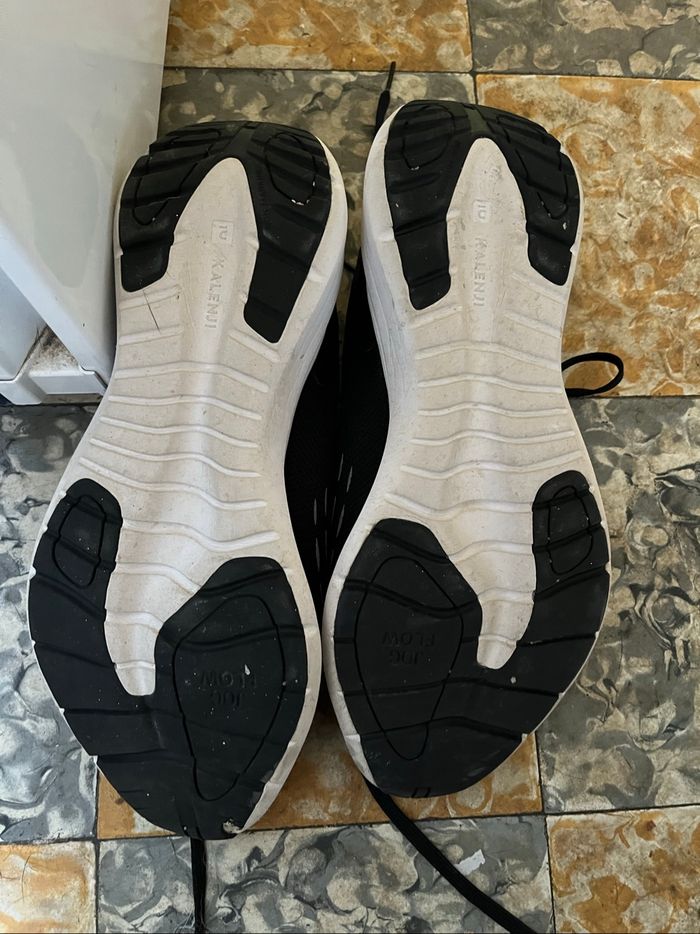 Chaussure - photo numéro 2