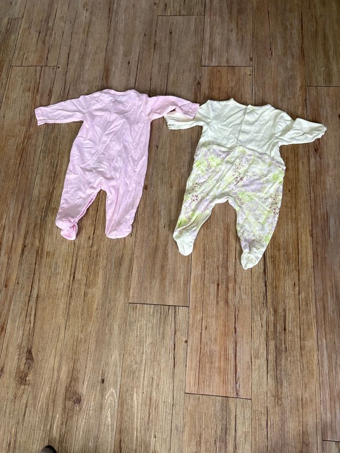 Lot 2 pyjamas 3 mois