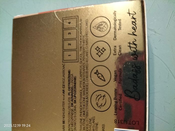 Palette d'illuminateur sunset glow island fling - photo numéro 8