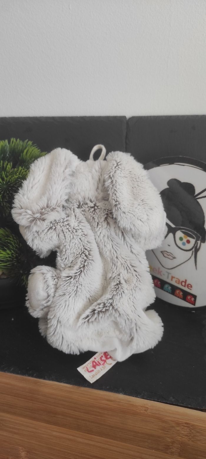 doudou marionnette rodadou roda lapin gris chiné blanc marron billes Peluche - photo numéro 2