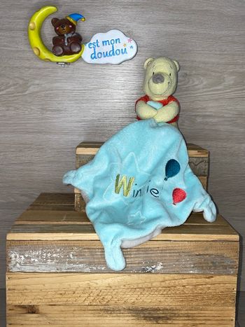 DY194 doudou ours 🐻 winnie disney