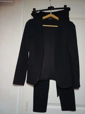 Ensembles tailleurs/pantalon