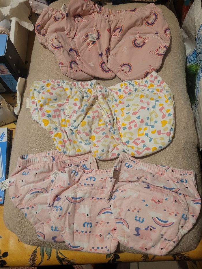 Lots 9 culottes d'apprentissage - photo numéro 2