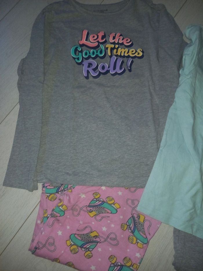 lot 2 pyjamas rollers - photo numéro 2
