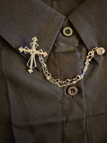 Broche de chemise ou de pantalon croix