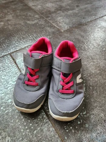 Baskets fille decathlon p 29
