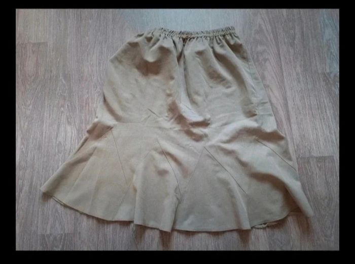 Jupe kaki taille 54