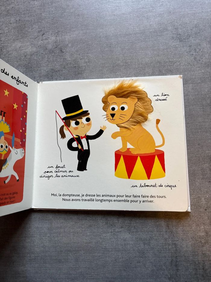 Livre mon cirque à toucher - photo numéro 4
