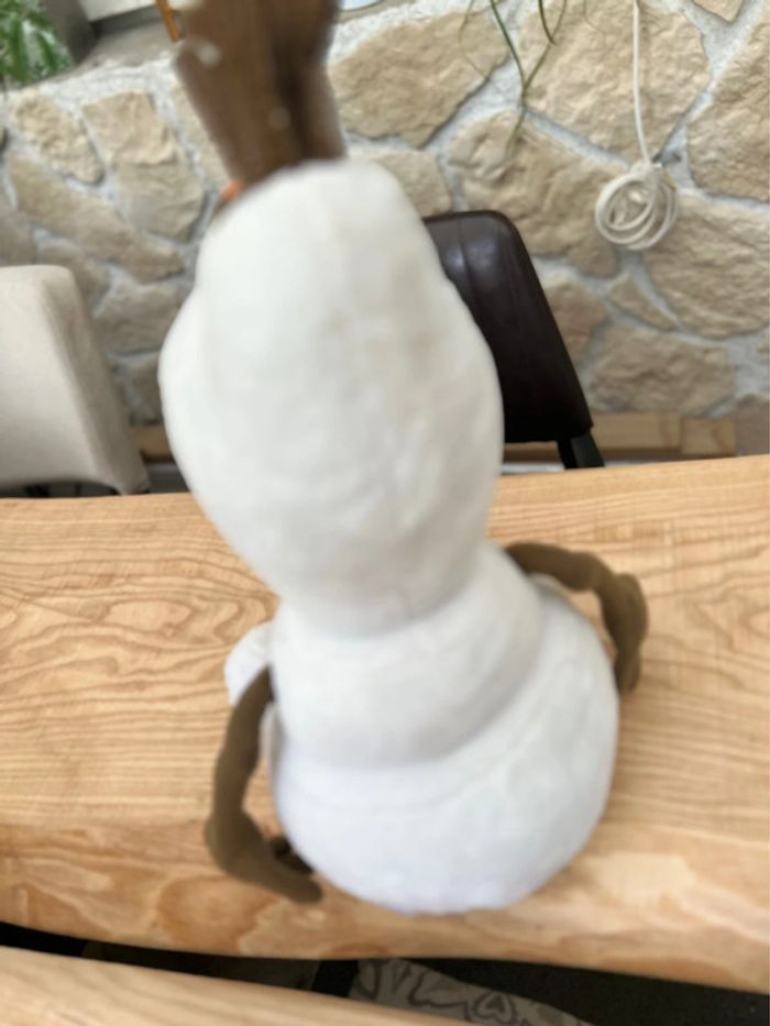 Peluche Olaf Disneyland Paris Disney bonhomme de neige La reine des neiges store - photo numéro 3